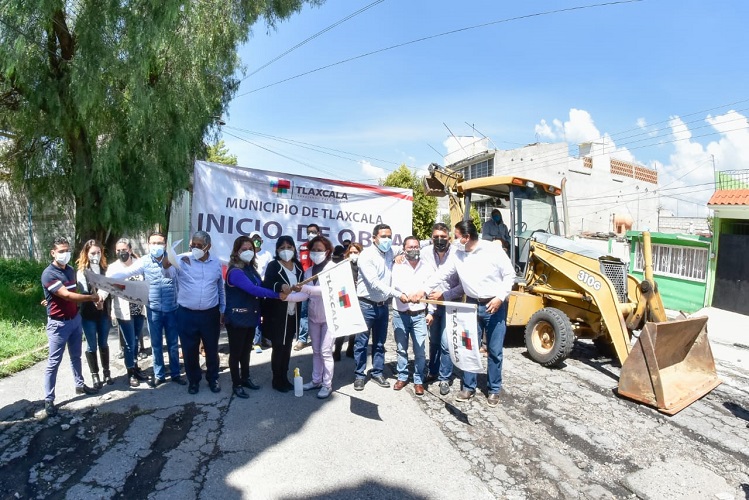 BANDERAZO DE INICIO DE OBRAS (1)