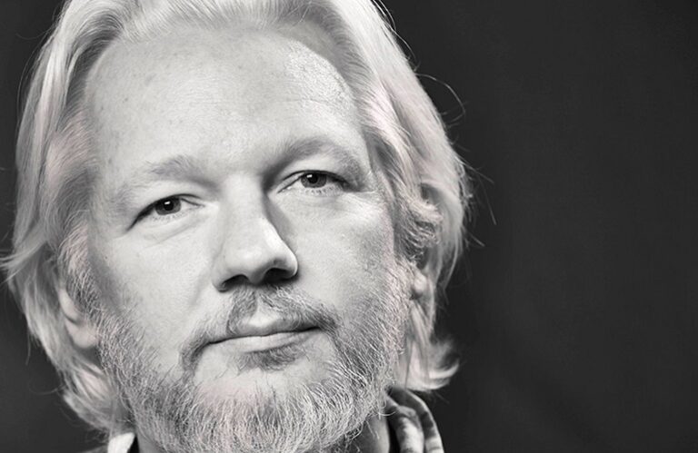 julian_assange