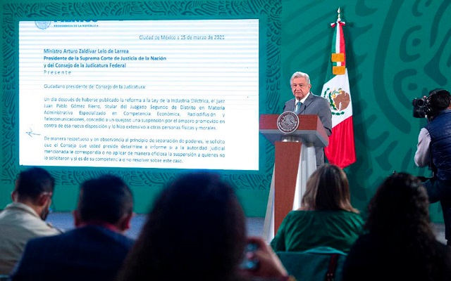 amlo-lee-carta-arturo-zaldivar-15032021