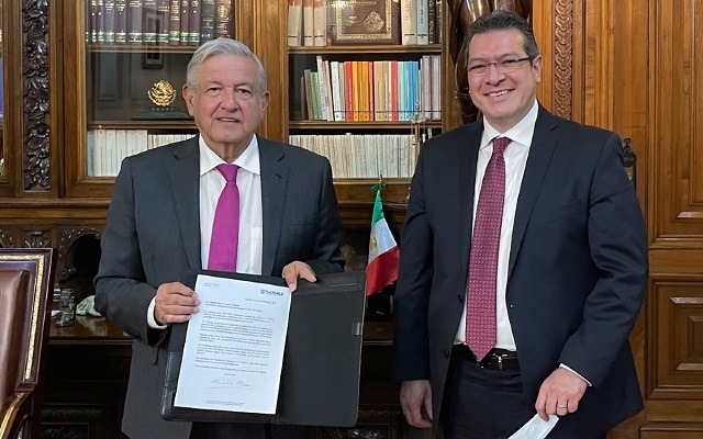 amlo-gobernador-tlaxcala-marco-mena-25022021-2