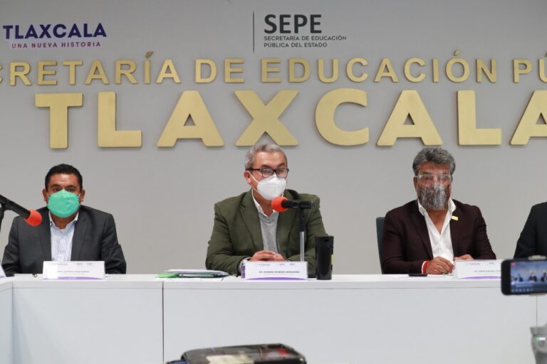 090921_SEPE_PLAZAS 3