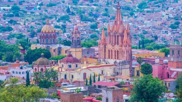 Pueblo-Mágico-San-Miguel-de-Allende-e1606780843197-640x360