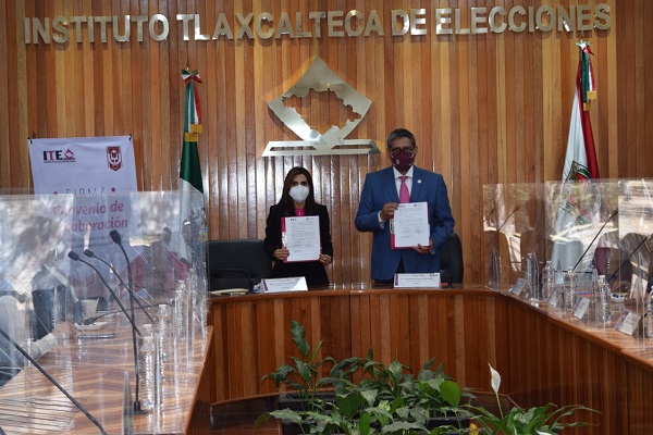 FIRMAN CONVENIO ITE Y UAT PARA DIFUNDIR INFORMACIÓN EN NÁHUATL Y OTOMÍ (3)