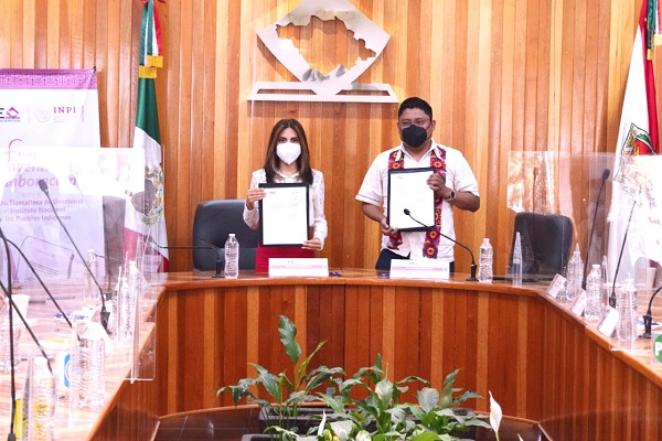 Firma de convenio entre ITE e INPI