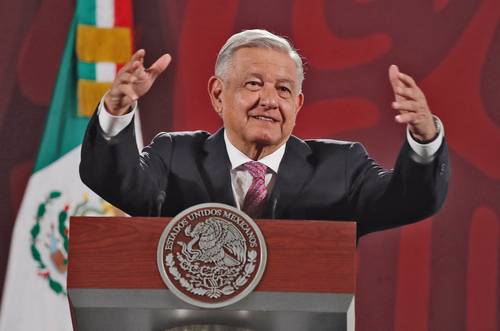 ▲ López Obrador, ayer en su conferencia en Palacio Nacional.