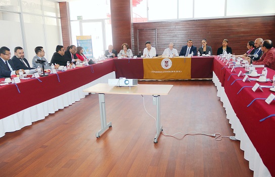 03 Recibió UATx sesión académica de ANFADE