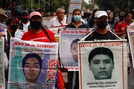 MARCHA AYOTZINAPA