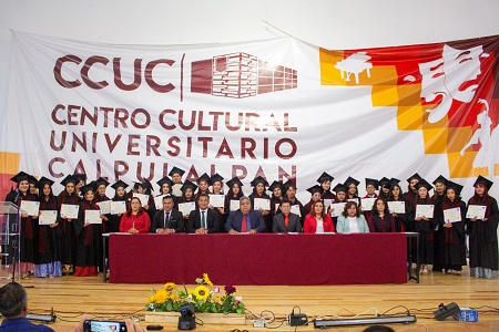 01 A Culminaron estudios profesionales en el campus Calpulalpan de la UATx