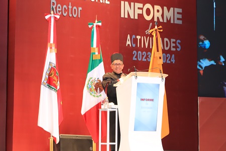 29 D Vislumbra UATx la excelencia educativa en México