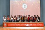 07 B Egresó UATx generación 2024 de la Facultad de Filosofía y Letras