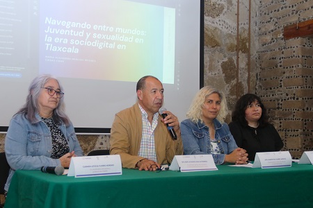 25 UATx y Secretaría de Cultura fomentan el diálogo en torno a la diversidad sexual (2)