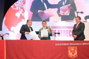 21 La UATx es sede del 1er. Congreso Mundial de Derecho “Por la construcción de la paz” (1)