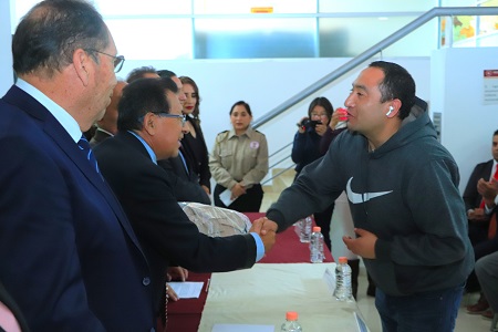 20 Entregó Rector de la UATx uniformes a integrantes de la Unidad de Seguridad Universitaria (2)