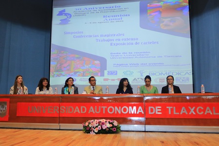 5 La UATx es sede de la 50ava. Reunión Anual de la Academia de Investigación en Biología de la Reproducción (2)