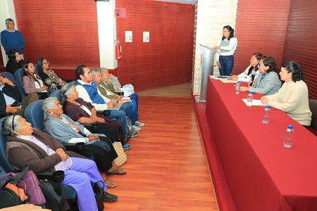 8 Presenta el JET-UATx las 𝐄𝐬𝐭𝐫𝐚𝐭𝐞𝐠𝐢𝐚𝐬 𝐩𝐚𝐫𝐚 𝐟𝐨𝐫𝐭𝐚𝐥𝐞𝐜𝐢𝐦𝐢𝐞𝐧𝐭𝐨 𝐲 preservación de las lenguas Yahmu y Náhuatl de Tlaxcala (2)