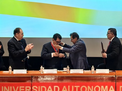 8 Ciencias Políticas UATx reconoce el legado y visión estratégica de HIOO (2)