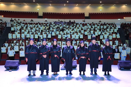 25 Encabeza Rector de la UATx segunda entrega de 545 títulos de licenciatura, maestría y doctorado (3)