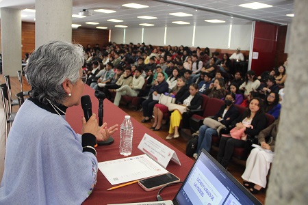 9 Impulsa Derecho UATx la discusión académica sobre derechos de la mujer 3