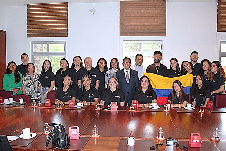 FCDH-UATx construye redes que fortalecen el compromiso con las familias (1)